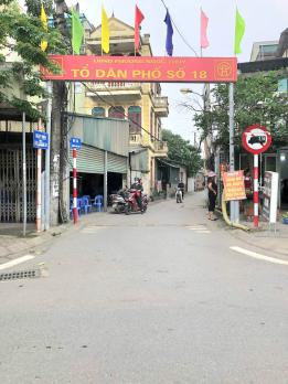 Căn hộ CC 2  thoáng ở ngay khu Long Biên gần chợ Ngọc Thụy 980tr