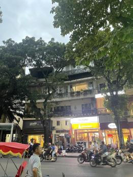 Bán nhà KINH DOANH mặt phố quận Hoàn Kiếm - phường Hàng Bạc, gần Hồ Gươm, 52m2, mặt tiền 5.3m, 29 tỷ