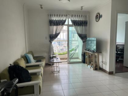 Cần bán căn hộ chung cư Phúc Thịnh, 341 Cao Đạt, Phường 01, Quận 5 : -	 Diện tích 70 m2, bao gồm 2 phòng ngủ, 1 WC, ...