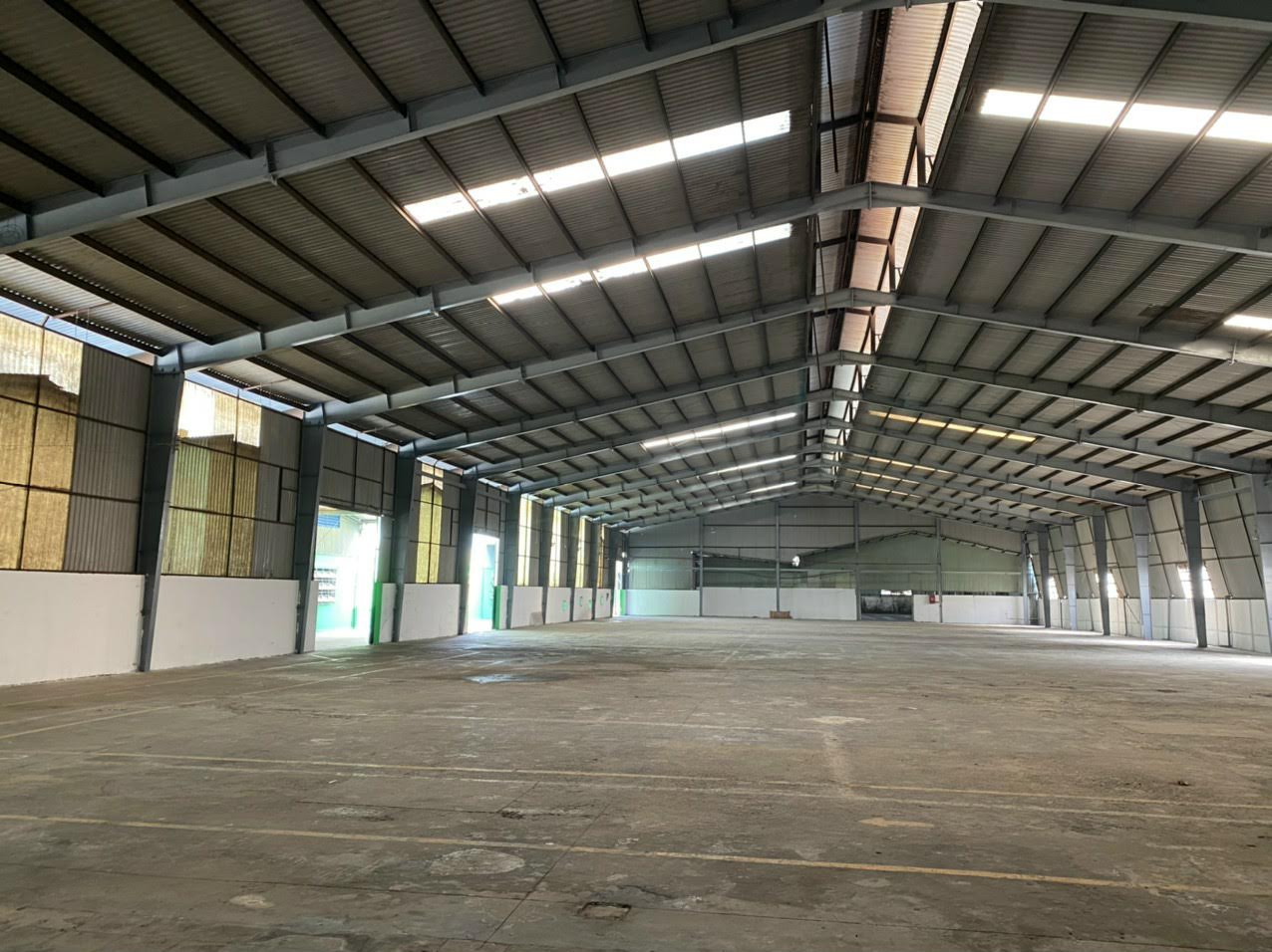 Bán lô đất xưởng 12.000m2, tiện xây nhà xưởng trong KCN Hải Sơn, Đức Hòa, Long An