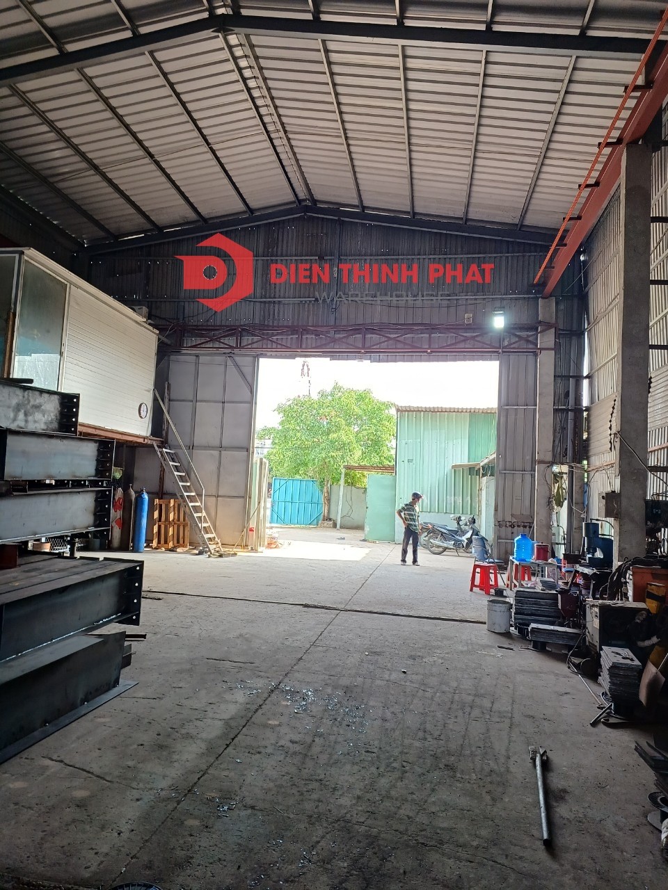 Cho thuê 2 nhà xưởng thuộc khu vực đường  18B quận  Bình Tân 8x20 giá 16tr