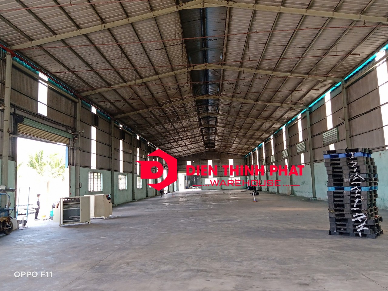 Hiện tại tôi đang có nhu cầu cho thuê: 4 nhà xưởng(500m2;600m2,800m2;1.000m2) Lại Hùng Cường