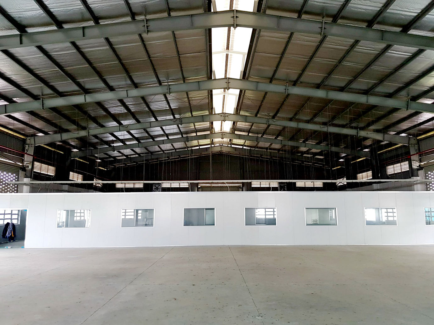 Cho thuê nhà xưởng 2000m2, 3500m2, 5000m2, 6000m2, 12.000m2, 25.000m2 KCN Đức Hòa, Long An