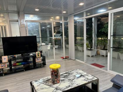 Cần bán Penthouse - Căn hộ Satra 163 Phan đăng lưu, Phường 1, Quận Phú Nhuận: - Diện tích sử dụng: 344m², thông tầng