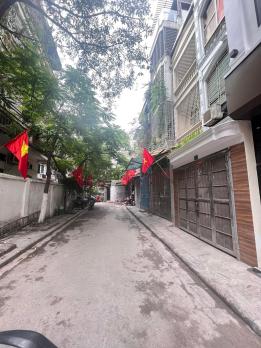 Bán nhà phố 8/3 - Hai Bà Trưng, PHÂN LÔ, Ô TÔ, 97m2, 11.2 tỷ