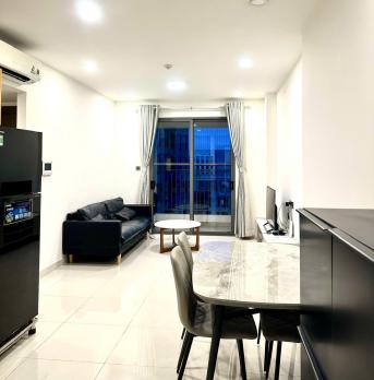 Cho thuê CHCC Saigon Royal Quận 4, 60m2, 2PN, 1WC, full nội thất