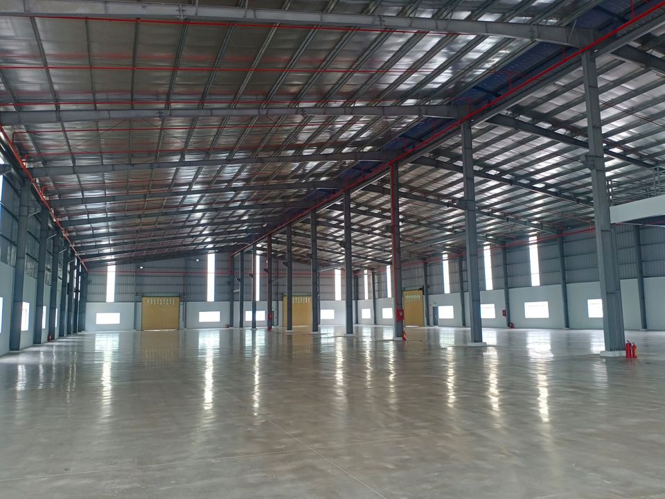 CHO THUÊ XƯỞNG 4500M2 ẤP BÌNH TIỀN 2, ĐỨC HÒA, LONG AN. GIÁP CÁC KCN