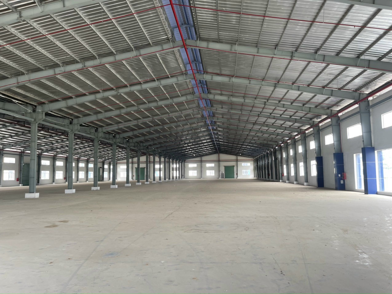 Cho thuê nhà xưởng 8000m2 MT Thế Lữ cách cao tốc Trung Lương 350m