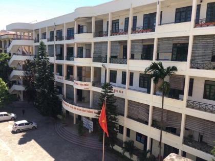 (Transfer school in Vietnam) Vocational secondary school located in Long Bien district of Hanoi, 5.000 m2, 7,250,000 USD