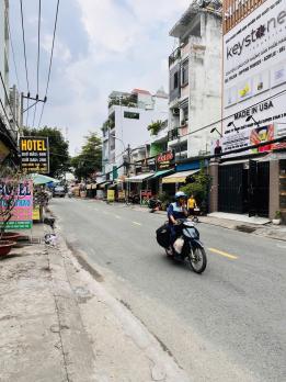 Bán tòa nhà mặt tiền Nguyễn Súy - gần Chợ Tân Hương, 4x25m, Cấp 4 - tiện xây, 11.9 tỷ