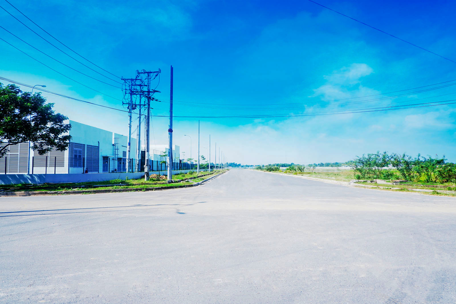 CHO THUÊ KHO XƯỞNG 1.100M2 - 1.600M2 - 2.000M2 THUỘC KCN TÂN BÌNH, HỒ CHÍ MINH