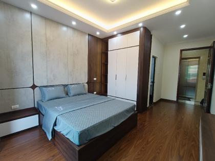 Nhà đẹp mới Nguyễn Cơ Thạch, 35m x 7 tầng thang máy, full nội thất 5*, ngõ thông, 10 tỷ