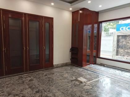 Cho thuê BT văn quán 250m2, 4 tầng 60 triệu/tháng