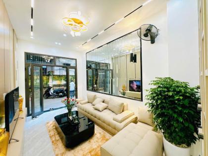 Bán nhà Thanh Xuân, giá 7.5 tỷ , diện tích 34m², 4 tầng , 5 ngủ