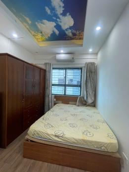 Bán căn hộ chung cư Kim Văn Kim Lũ, Hoàng Mai, DT 65m2, 2 ngủ, view đẹp, SĐCC