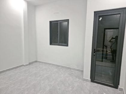 BÁN NHÀ 2 TẦNG, 25M2, NGAY NGÃ TƯ NGUYỄN THỊ THẬP - Q.7 - GIÁ 2.6 TỶ - SỔ ĐỎ