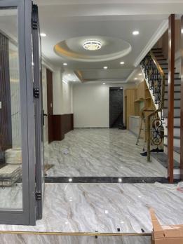 BÁN NHÀ 2 TẦNG, 40M2, NGAY TÂN KIỂNG, QUẬN 7 - GIÁ 5.8 TỶ - SỔ HỒNG CHÍNH CHỦ