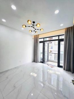 Ở NGAY! Bán Nhà 2 Tầng Cực Đẹp HXH Lê Văn Sỹ, 46m2, 6 Tỷ TL