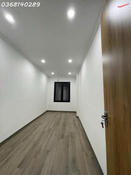 Bán nhà 40m², 5 tầng, 3PN, 4WC, Ngô Gia Tự, Thượng Thanh, Long Biên - 4.8 tỷ