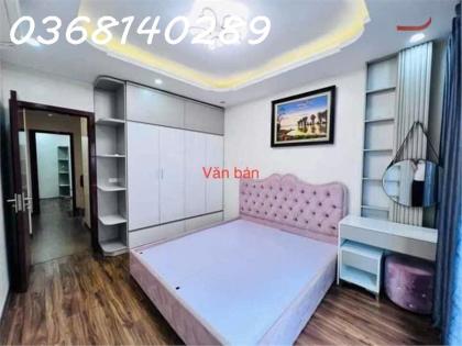 Siêu Hiếm!Nhà Gia Thượng 45m²-Phân Lô VIP - Ô Tô Đỗ Cửa - Giá Cực Tốt