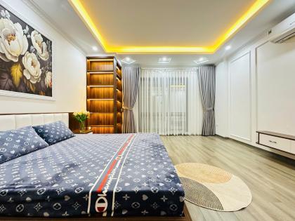 Bán nhà mới xây ngõ 35 Phan Kế Bính 5 tầng 37m2 full nội thất ở luôn giá 8,9 tỷ. LH 0912442669