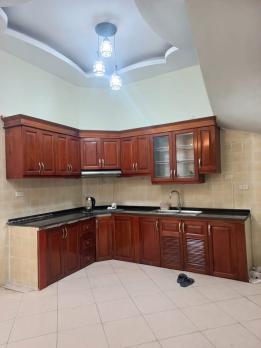 Cho thuê nhà riêng phố Nguyễn Ngọc Vũ, Cầu Giấy, 35m2, 5 tầng, nhà đẹp, ngõ thoáng