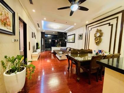 Cho thuê căn hộ cao cấp tiện ích đầy đủ toà R2, Vinhomes Royal City, 72A Nguyễn Trãi