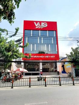 Bán nhà 4 lầu sát chợ Hạnh Thông Tây ngang 4.5m 80m2 Quang Trung KD sầm uất 11 tỷ.x