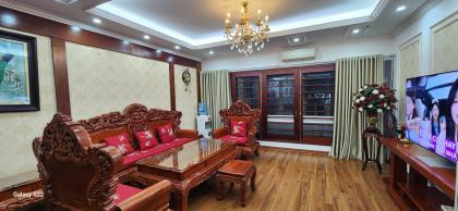 ÔTÔ ĐỖ CỬA-CÁCH PHỐ CHỈ 15M-Bán nhà Phố Trung Kính 58/65m,5Tầng,MT 5.5m 25.5 Tỷ