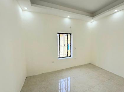 GIÁ MỀM, NHÀ ĐẸP, 2 NGÕ THOÁNG, VỊ TRÍ KHÓ TÌM, Ô TÔ VÀO. BÁN NHÀ MỚI NGỌC THỤY LONG BIÊN.