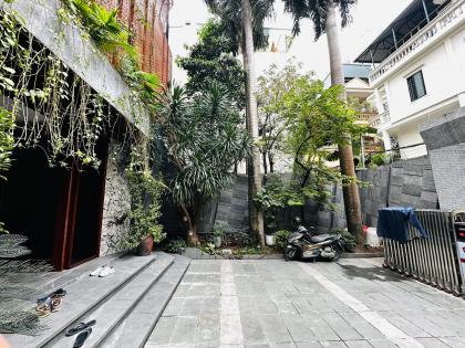 Bán Nhà Phố Giang Văn Minh P/Lô 2 Ô Tô Tránh 356m3T MT12 Giá 100 Tỷ Giang Văn Minh.
