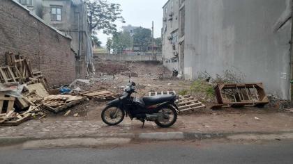 Bán Đất P/Lô 2 Ô Tô Tránh 2 Vỉa Hè Phố Trịnh Công Sơn Tây Hồ 180m MT9m 2 THOÁNG 98 Tỷ Trịnh Công Sơn.