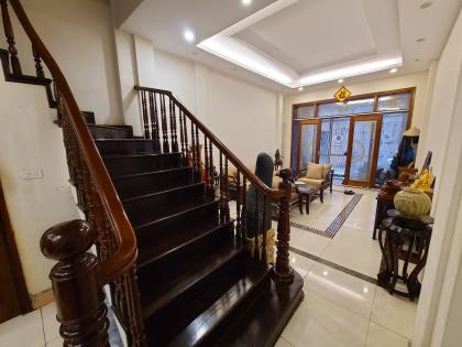SIÊU HIẾM-Bán nhà Phố Nguyễn Tuân 44/50mx5Tầng,MT 4.2m 21.5 Tỷ cách phố chỉ 10m