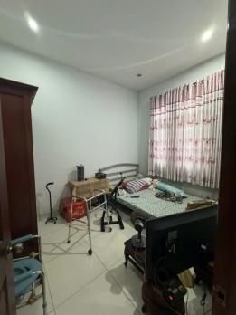 Bán nhà Hẻm nhựa 6m, đường Tân Sơn Nhì - Nguyễn Cửu Đàm, 5.5x13m, 4 tầng, 7.5 tỷ.