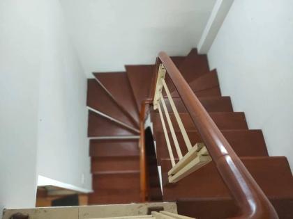 Bán nhà Ngõ 20 Hào Nam, diện tích 32/37T2 x 5 tầng, mặt tiền 3.5m, giá 8.2 tỷ