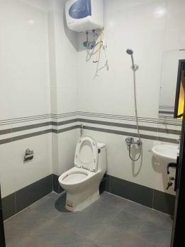 Bán nhà Học Viện Tài Chính, 34m2, phân lô, ô tô, nội thất chủ tặng,  nhỉnh 5tỷ.