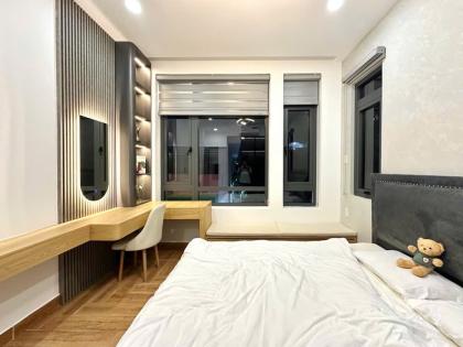 Nhà  Mới  Chính  Chủ  - DT 30M2 ,5 Tầng Với  3PN,3WC - Trường SA - Quận 3
