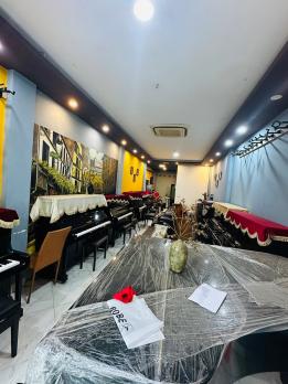 SIÊU HIẾM - Bán nhà Mặt Phố Hào Nam (Cát Linh) 56m2/5Tầng Thang máy chỉ 37.5 Tỷ