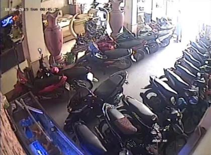 ĐỊNH CƯ NƯỚC NGOÀI – CẦN NHƯỢNG KHÁCH SẠN 7 TẦNG ĐANG KD TỐT – MT HÀ HUY GIÁP