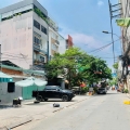 Bán nhà hẻm 6m Nguyễn Hữu Cảnh - đối diện Landmart, DT: 7x14m, 2 tầng- 2PN, 9.9 tỷ.
