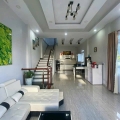 BÁN VILLA ĐỒI THÔNG TIN PHƯỜNG 8 ĐÀ LẠT - Ô TÔ ĐẬU TRONG SÂN  - 9.5 TỶ