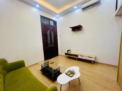Bán nhà Tập thể đường Nguyễn Trãi, Thanh Xuân, 2 ngủ, 2wc nhà đẹp full nội thất, cực gần phố