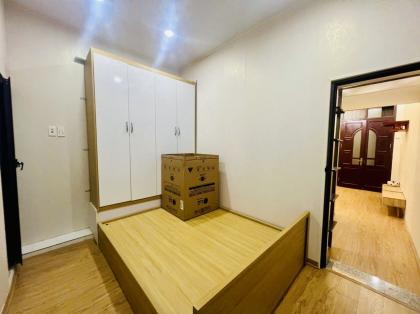 Bán nhà Tập thể đường Nguyễn Trãi, Thanh Xuân, 2 ngủ, 2wc nhà đẹp full nội thất, cực gần phố