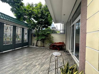 Biệt thự đẹp hiếm có khu Vạn Phúc – sân đậu 3 ô tô – SHR – chỉ 27 tỷ