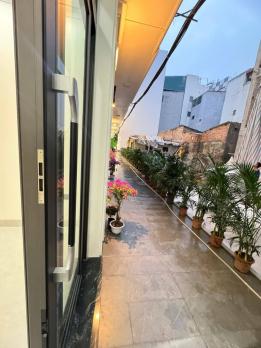 Bán nhà ngõ 235/23 Yên Hòa, Diện tích 30/33mx 5 tầng,mặt tiền 4.5m, giá 7.3 tỷ.