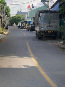 KẸT BÁN GẤP KHO XƯỞNG ĐANG HĐ ĐƯỜNG CONTER ĐÔNG THẠNH 6-3, HM