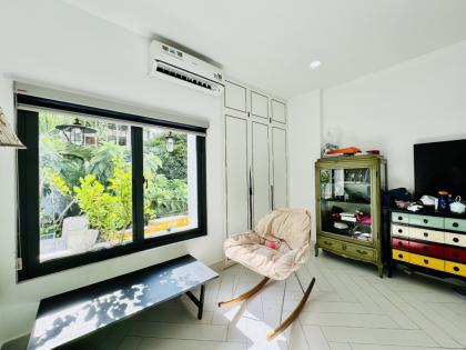 Bán nhà 4 lầu HXH ngang 4.6m 97m2 10PN khép kín vài bước ra Quang Trung gần SOS 12.99 tỷ