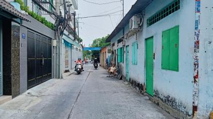 HXH thông Nguyễn Sơn TP 4T 4,8x14m2 nở hậu chỉ 20m ra mặt tiền giá 5 tỷxx