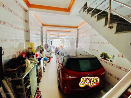 HXH thông Nguyễn Sơn TP 4T 4,8x14m2 nở hậu chỉ 20m ra mặt tiền giá 5 tỷxx