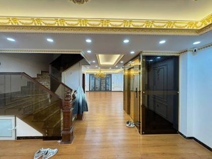 Bán nhà KĐT Geleximco ô tô tránh vỉa hè rộng vị trí đẹp dt 126m 5t mt 9m giá 22 tỷ